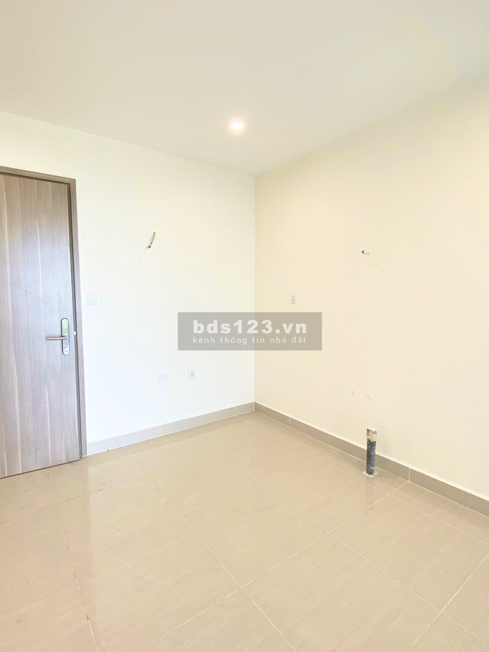 Bán như cho căn hộ 2PN rẻ nhất Vinhomes Quận 9 chỉ 1.99x tỷ, đã có sổ. Chủ chịu hết thuế phí