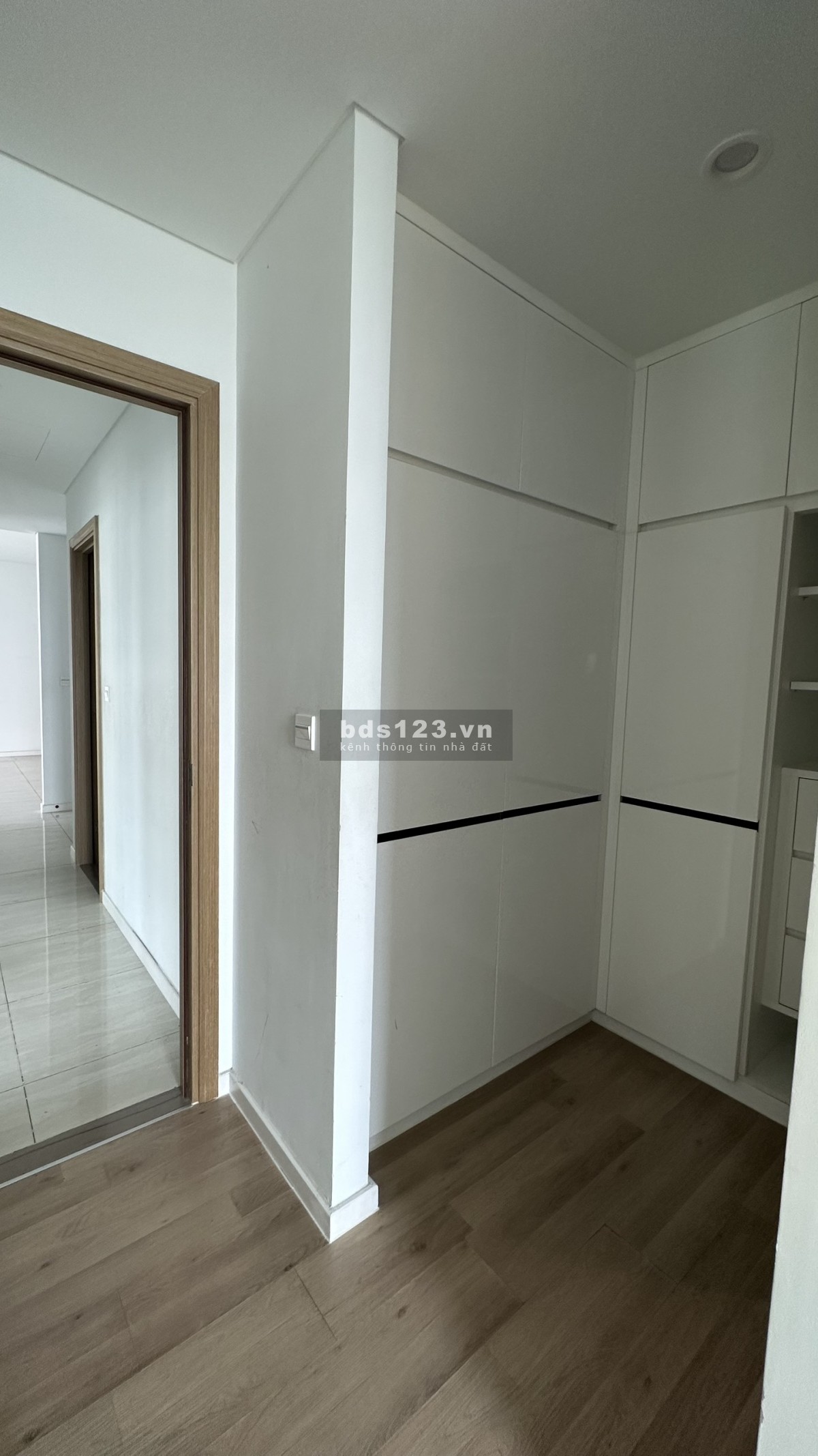 Cần bán nhanh căn hộ 3PN Sadora giá 9.5 tỷ all in - Giá thật