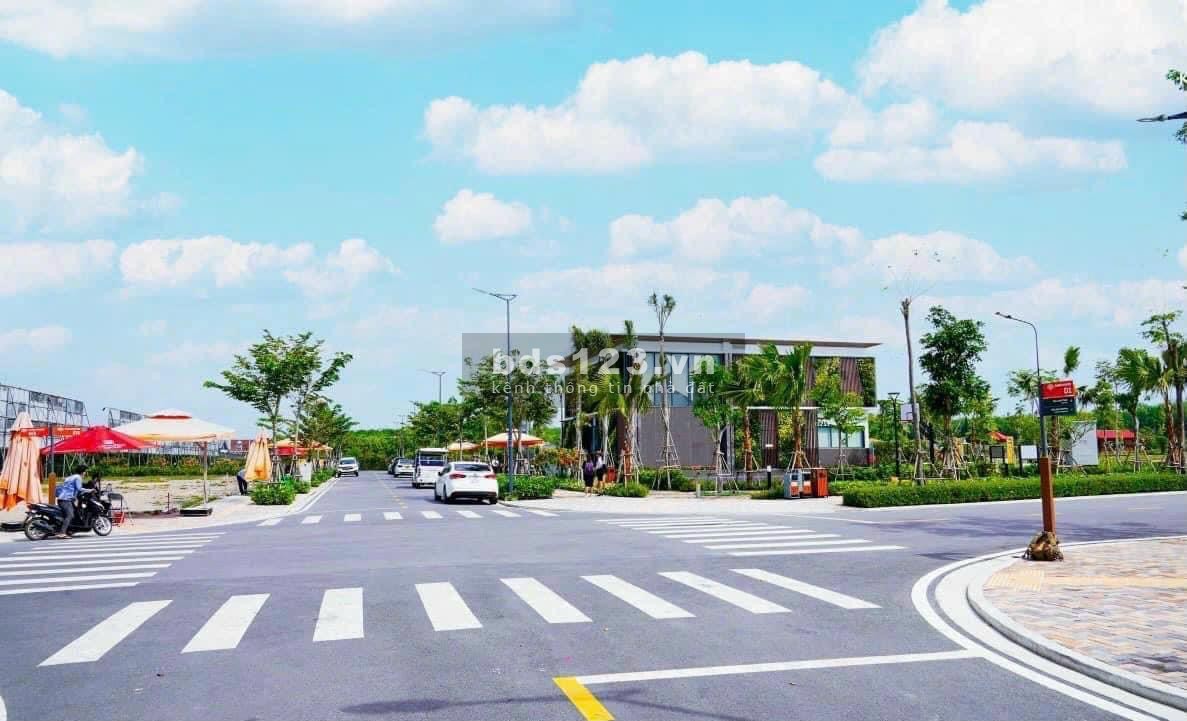 Đất sổ đỏ 80m2 tại Chơn Thành Bình Phước, tặng ngay xe SH 125i