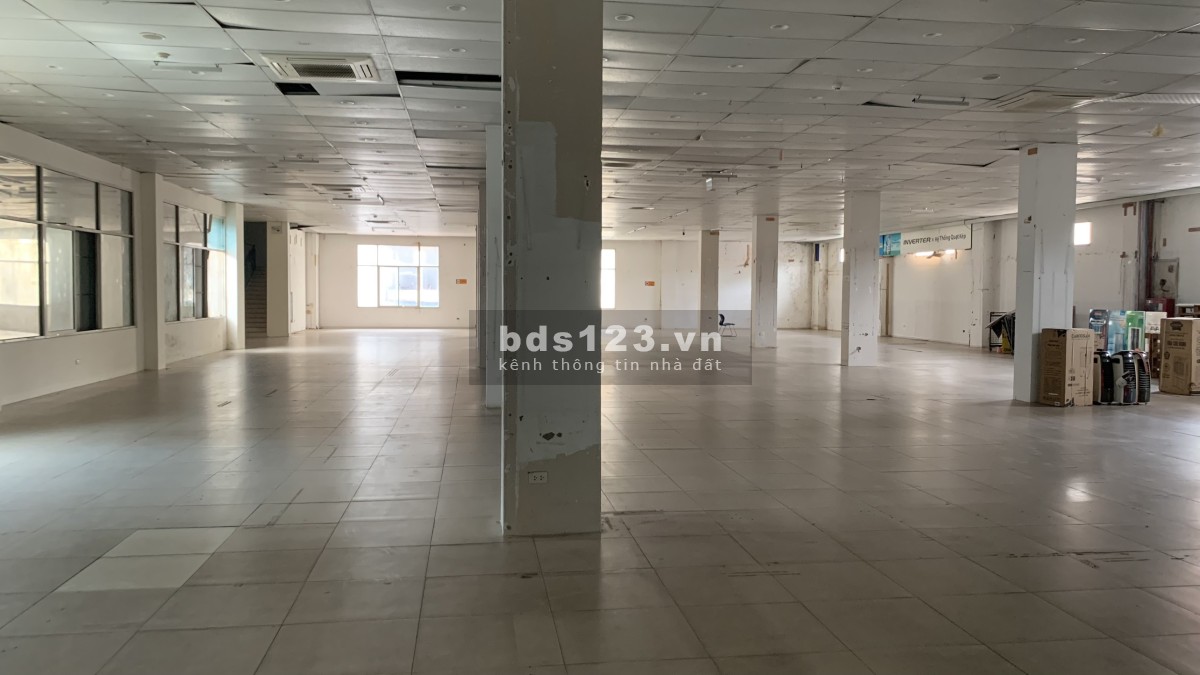 Cho thuê mặt bằng kinh doanh tại 1174 Đường Láng