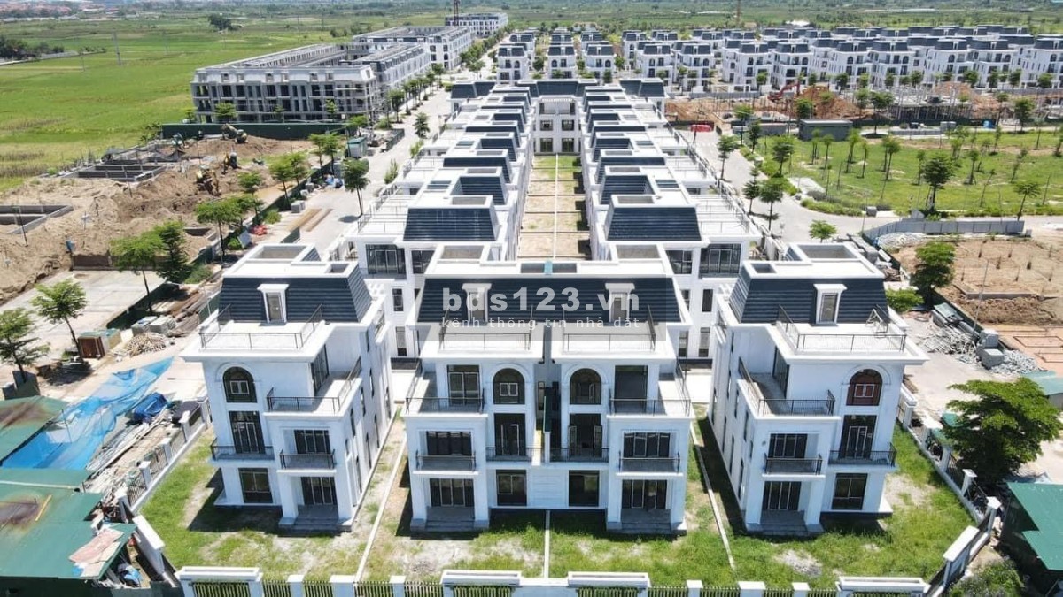 Bán gấp căn nhà vườn, xây thô, hoàn thiện mặt ngoài, diện tích 132m2 tại khu đô thị đẳng cấp