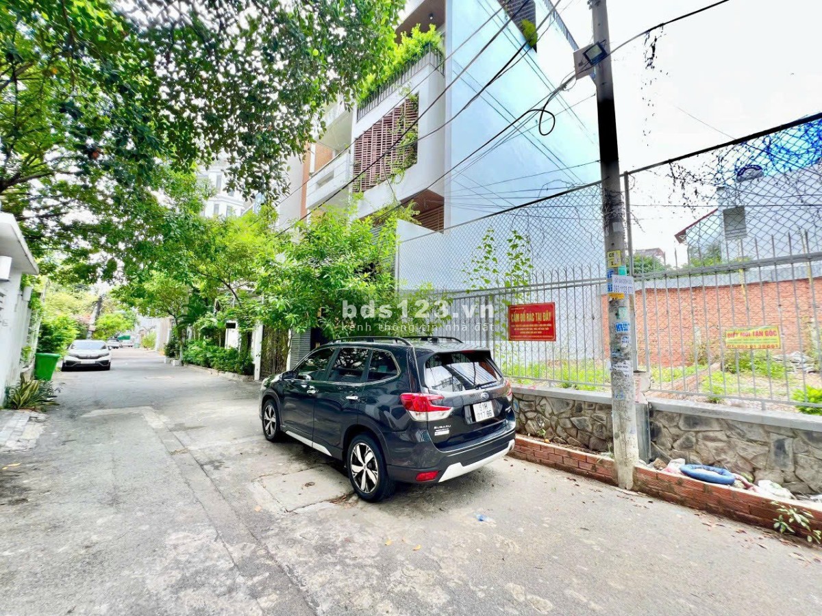 Chính chủ bán lô đất nền 4.5x14m hẻm xe hơi KDC Kiều Đàm 793, Quận 7