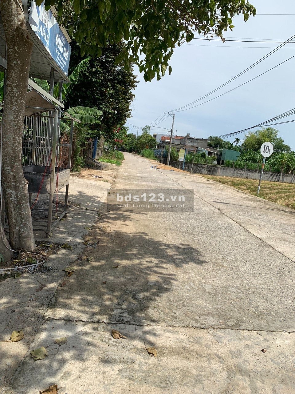 Bán đất Giáo Ái Điện Bàn , mặt tiền 5m , ngay chợ Lạc Thành đi vào