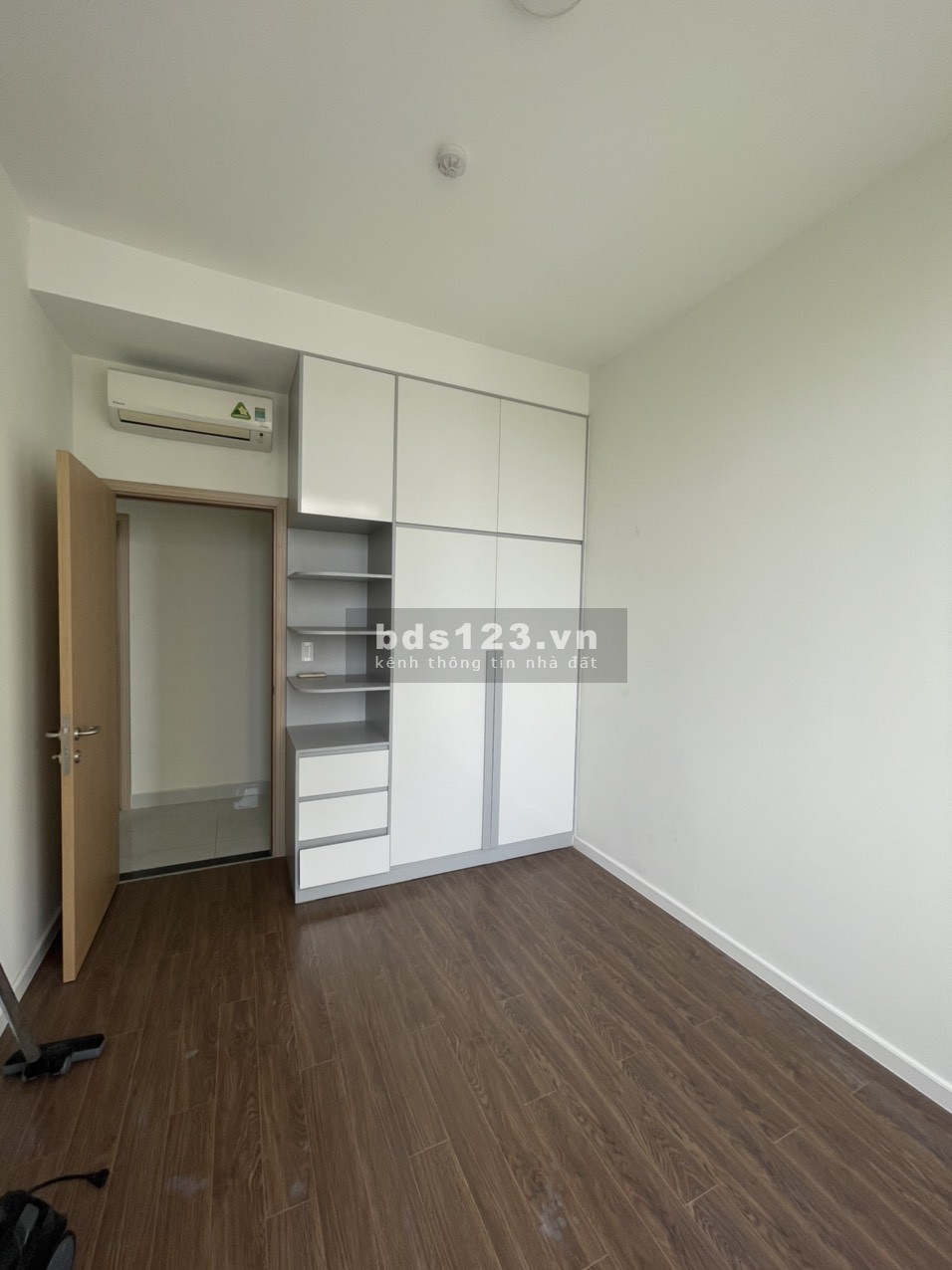 Về nhà chồng ở, cần sang hợp đồng thuê căn hộ Jamila Khang Điền 3PN 99M2 NTCB