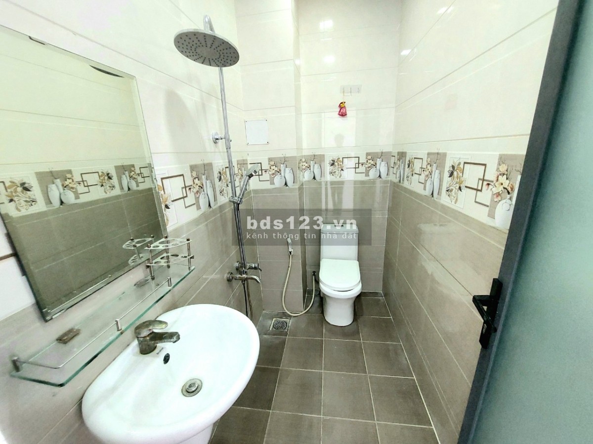 Phòng cho thuê giá rẻ ban công - full nội thất ngay chợ An Nhơn, Lê Đức Thọ
