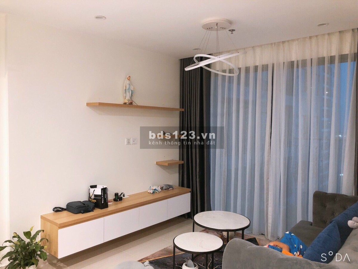 Cho thuê căn 2PN full nội thất 8 triệu cọc 1 tháng tại Vinhomes Quận 9