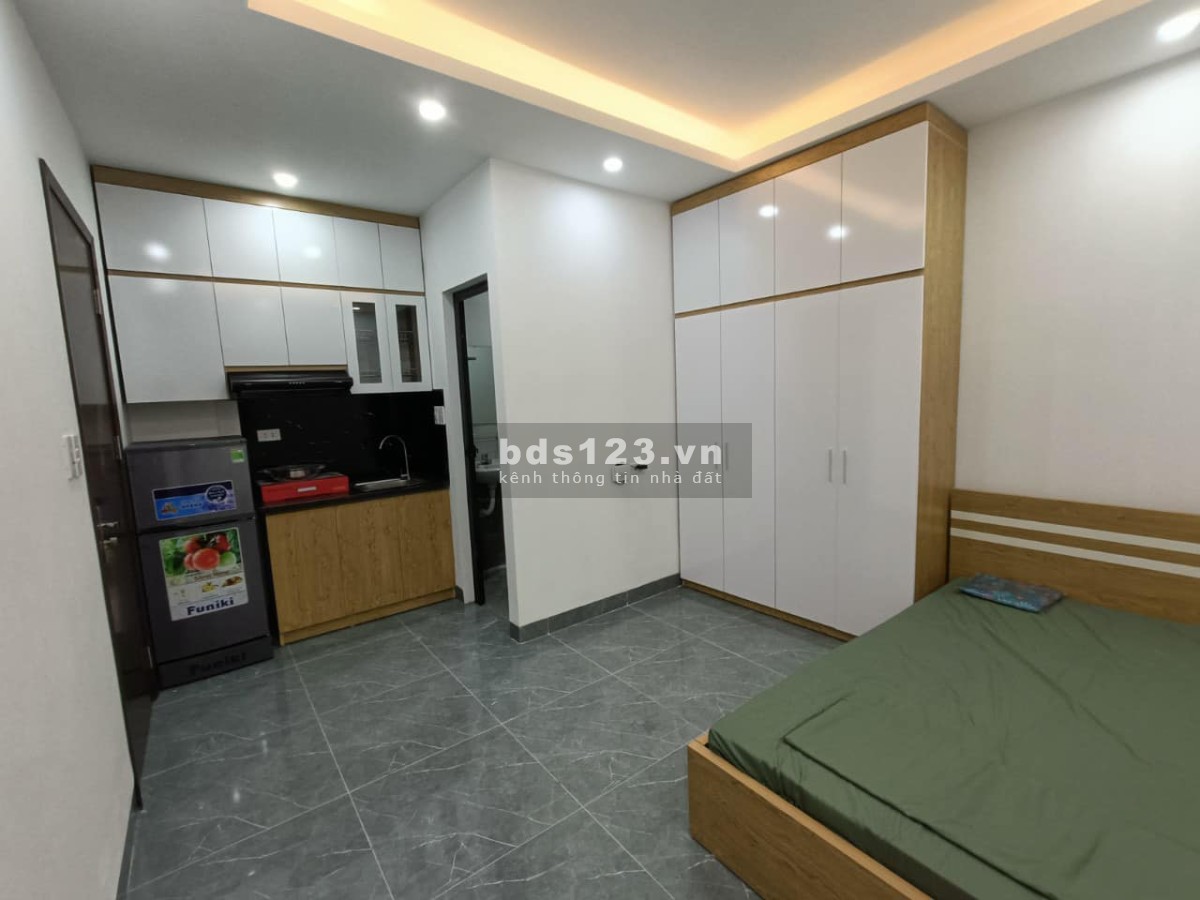 Bán gấp CCMN trung tâm Cầu Giấy, dòng tiền khủng nhất khu vực, 65m2, 9,5 tỷ