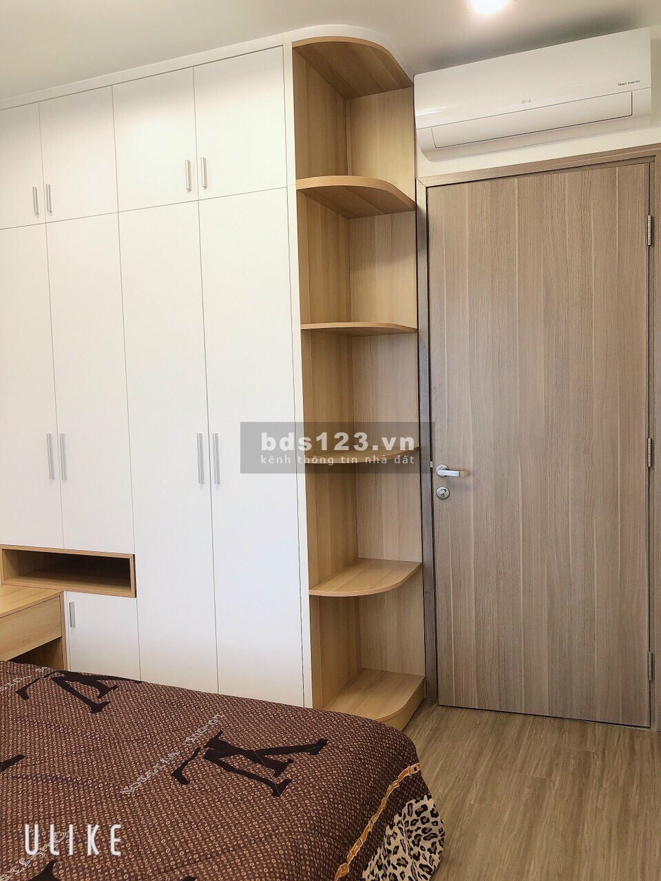 Cho thuê căn 2PN full nội thất 8 triệu cọc 1 tháng tại Vinhomes Quận 9