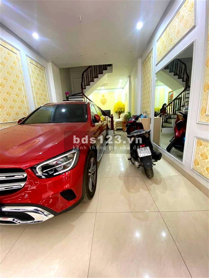 Bán nhà mặt phố Vĩnh Phúc. Ba Đình 4 tầng 50m mặt tiền (mt) 4.1m giá chào 12.6 tỷ