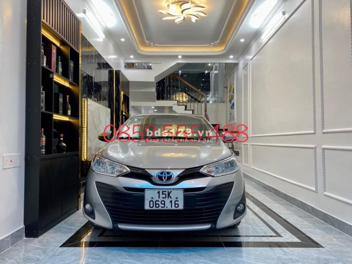 Bán nhà ngay phố Lạch Tray dt 72m2, oto đỗ tại nhà nhỉnh hơn 3 tỷ