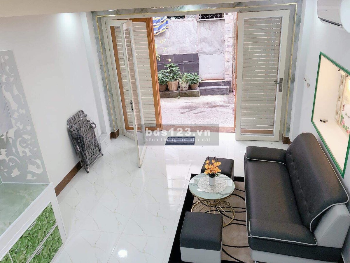 Hẻm xe hơi Đinh Tiên Hoàng - 1 phút sang quận 1 - 3 tầng BTCT ngang bề thế - Nhỉnh 4 tỷ