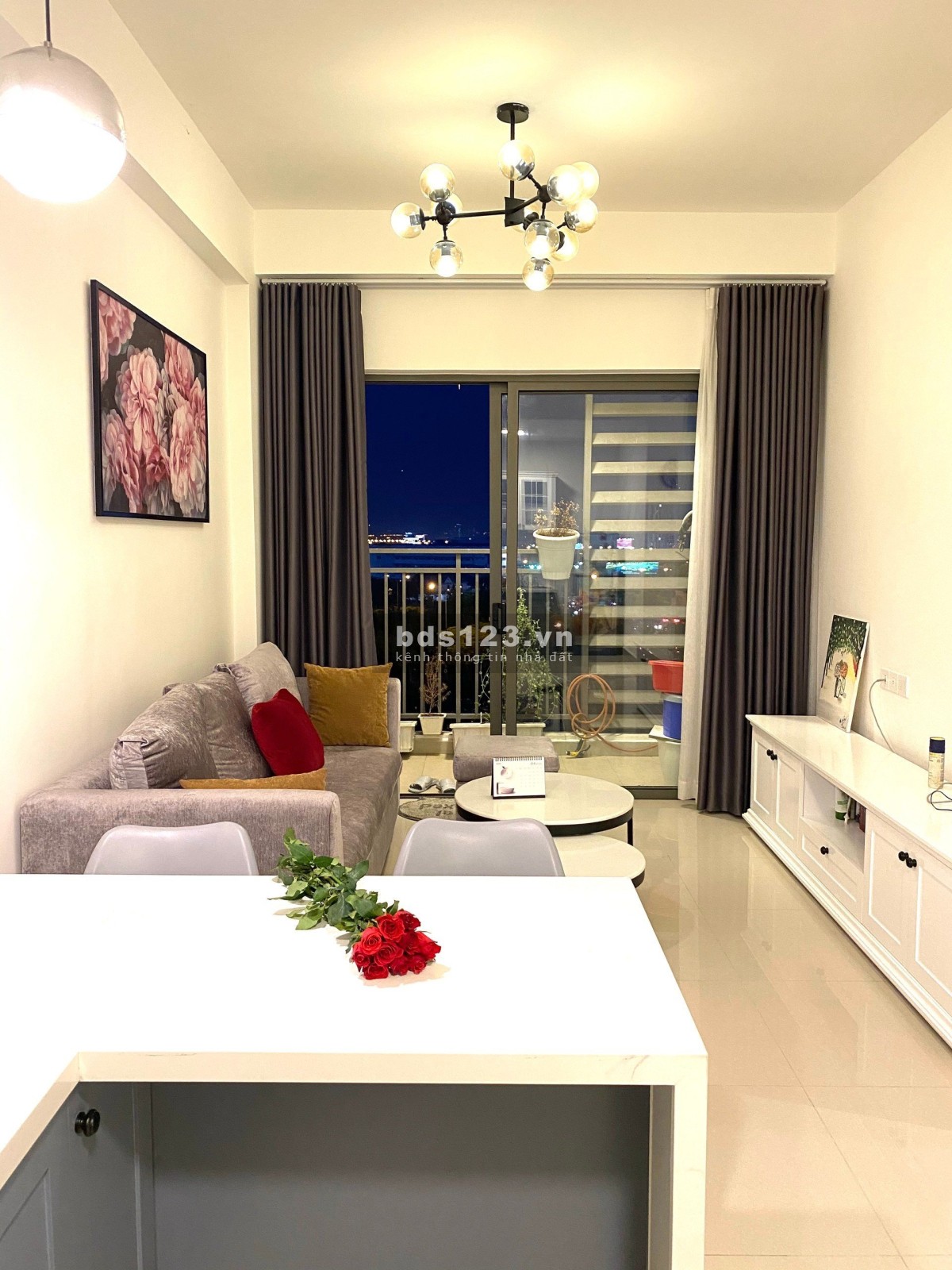 Bán nhanh căn 2pn giá tốt 4 tỷ full nội thất, 75m2 tại The Sun Avenue 28 Mai Chí Thọ