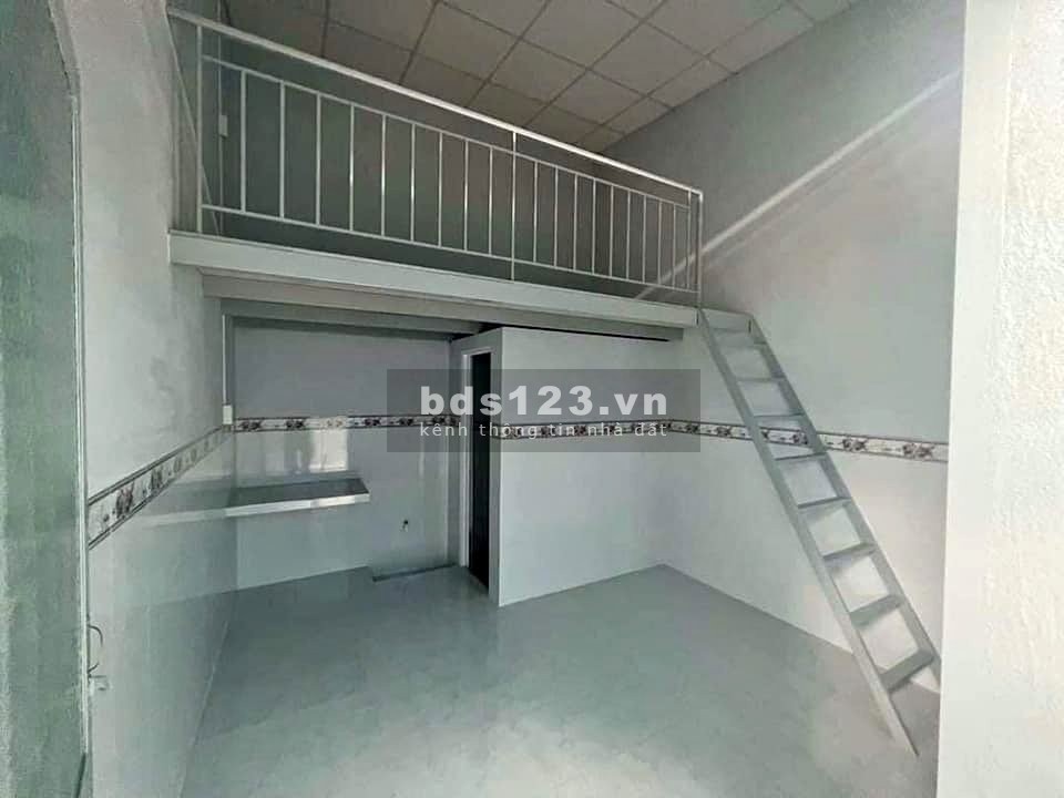 Chính chủ gửi sang lại gấp dãy nhà trọ 12 phòng giá 2,8 tỷ ngay q5