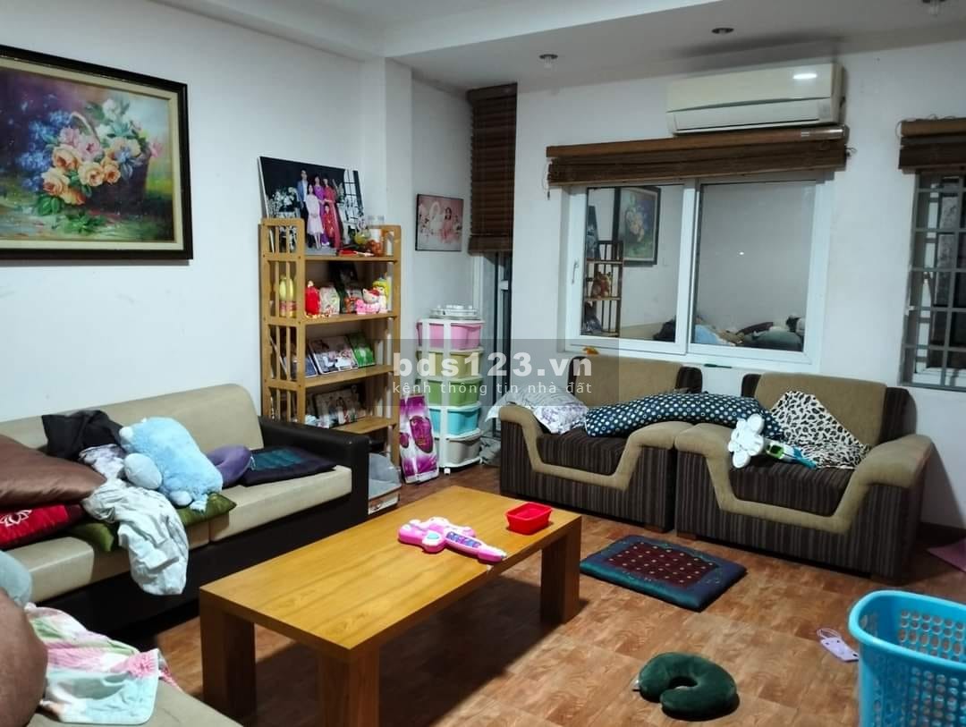 Bán nhà Trần Cung - Cầu Giấy 60m2, 5 tầng, MT 4m, giá 10.8 Tỷ TL