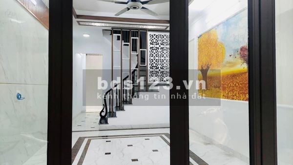 TRẦN KHÁT CHÂN, 48M x 5 TẦNG, GIÁ CHỈ 4.1 TỶ,NHÀ LÔ GÓC, NGÕ RỘNG HƠN 3M
