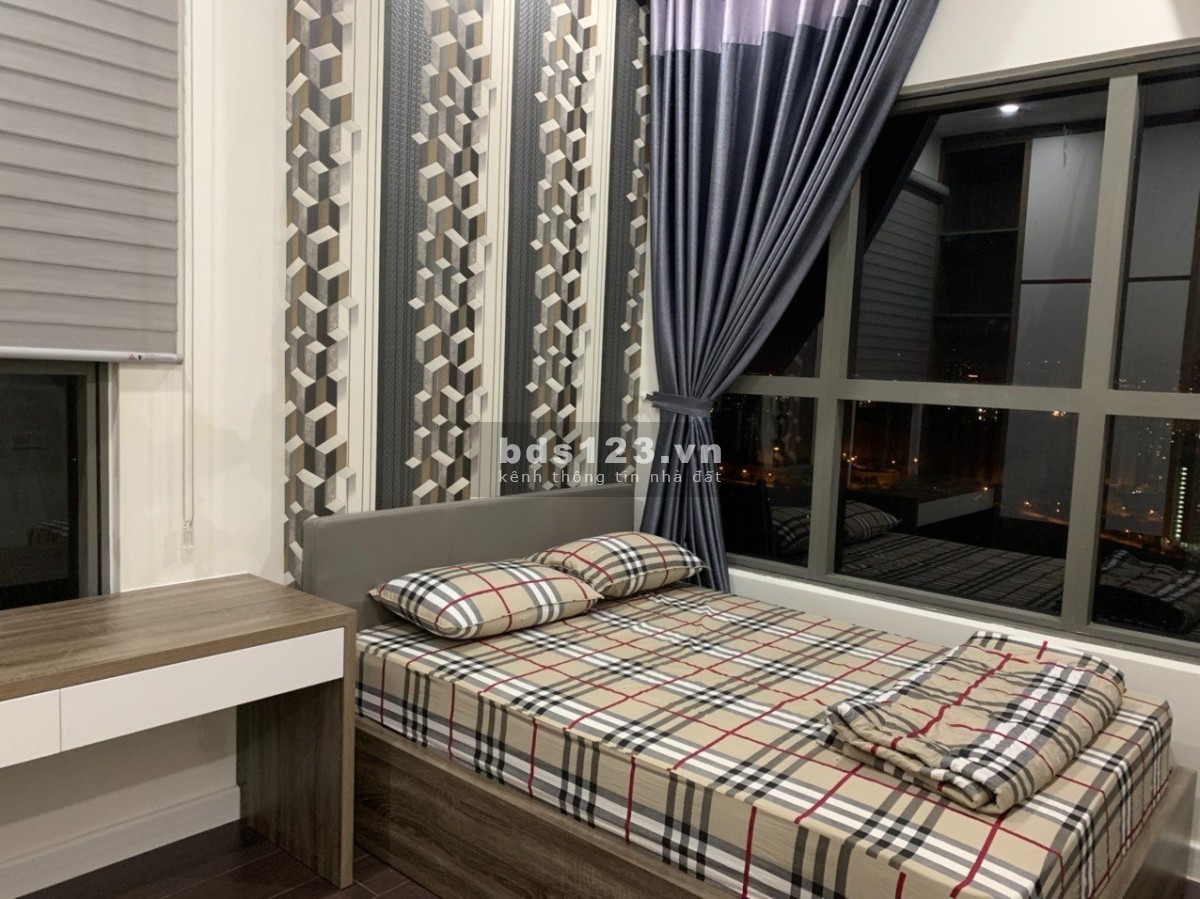 Chính chủ cho thuê căn hộ The Sun Avenue 89M2 3PN full NT 21b triệu view toàn cảnh TP