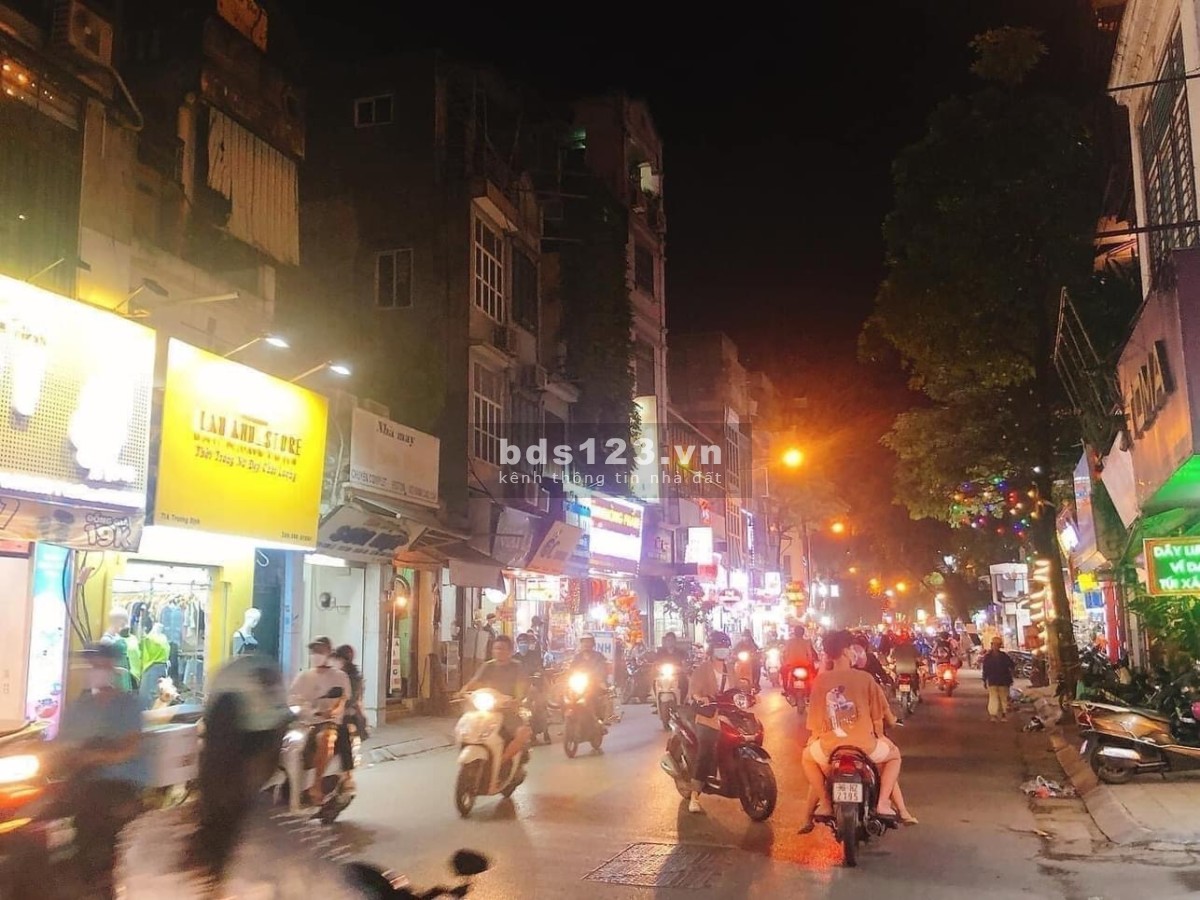 Bán nhà mặt phố Trương Định 49m2