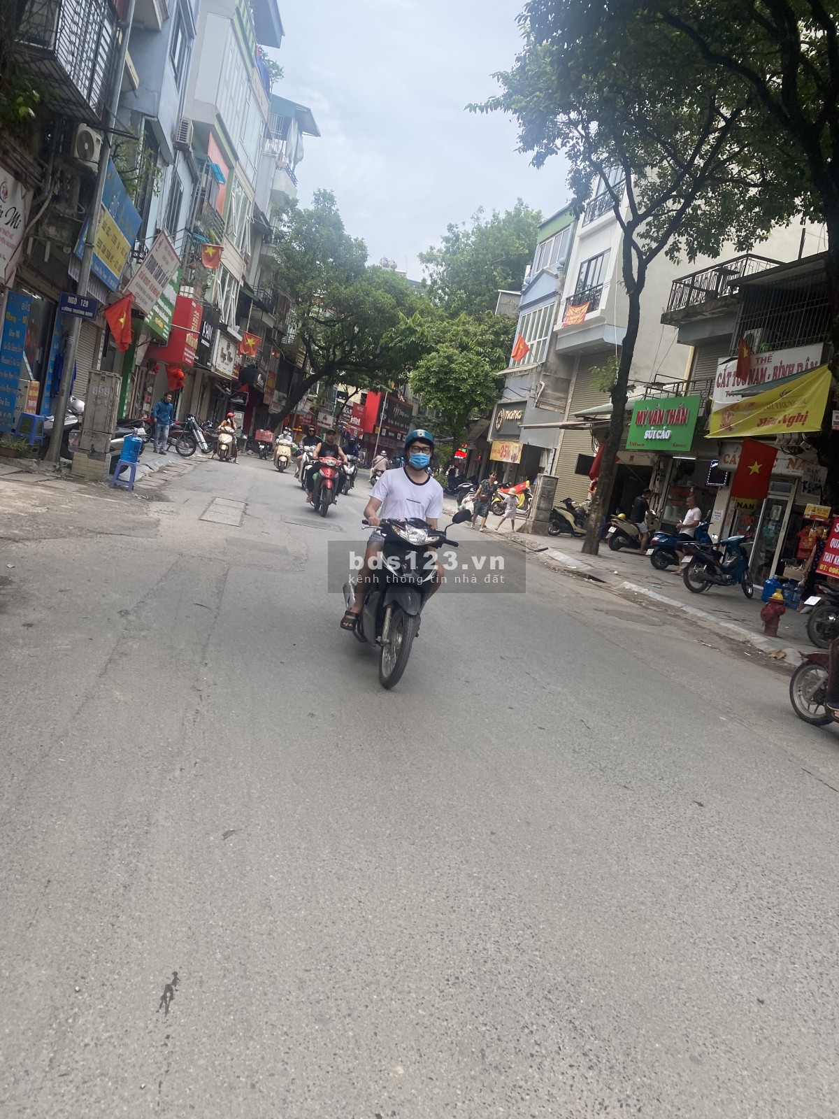 Bán nhà mặt phố Trương Định 49m2
