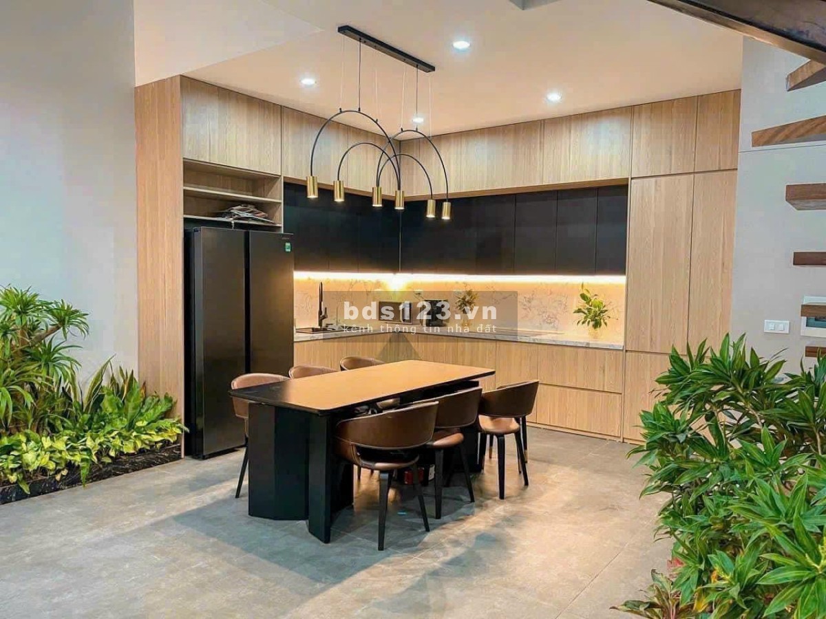 Bán liền kề Vip khu đóng đảo Ngọc Trai hoàn thiện full nội thất Sang-Xịn-Mịn 70.8m2 chỉ 1x tỷ