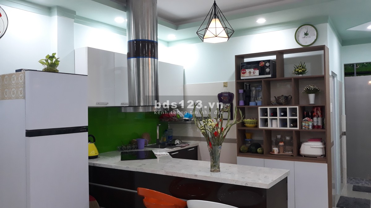 Chính chủ cần bán nhà giá rẻ Phường Quang Vinh