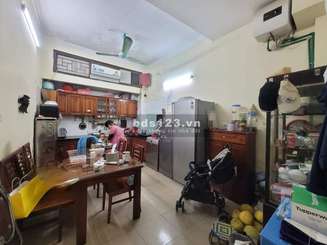 Bán nhà phân lô Hoàng Cầu 49/55m² x 4 tầng, mặt tiền 4m, Giá 12,7 tỷ TL 0868868383