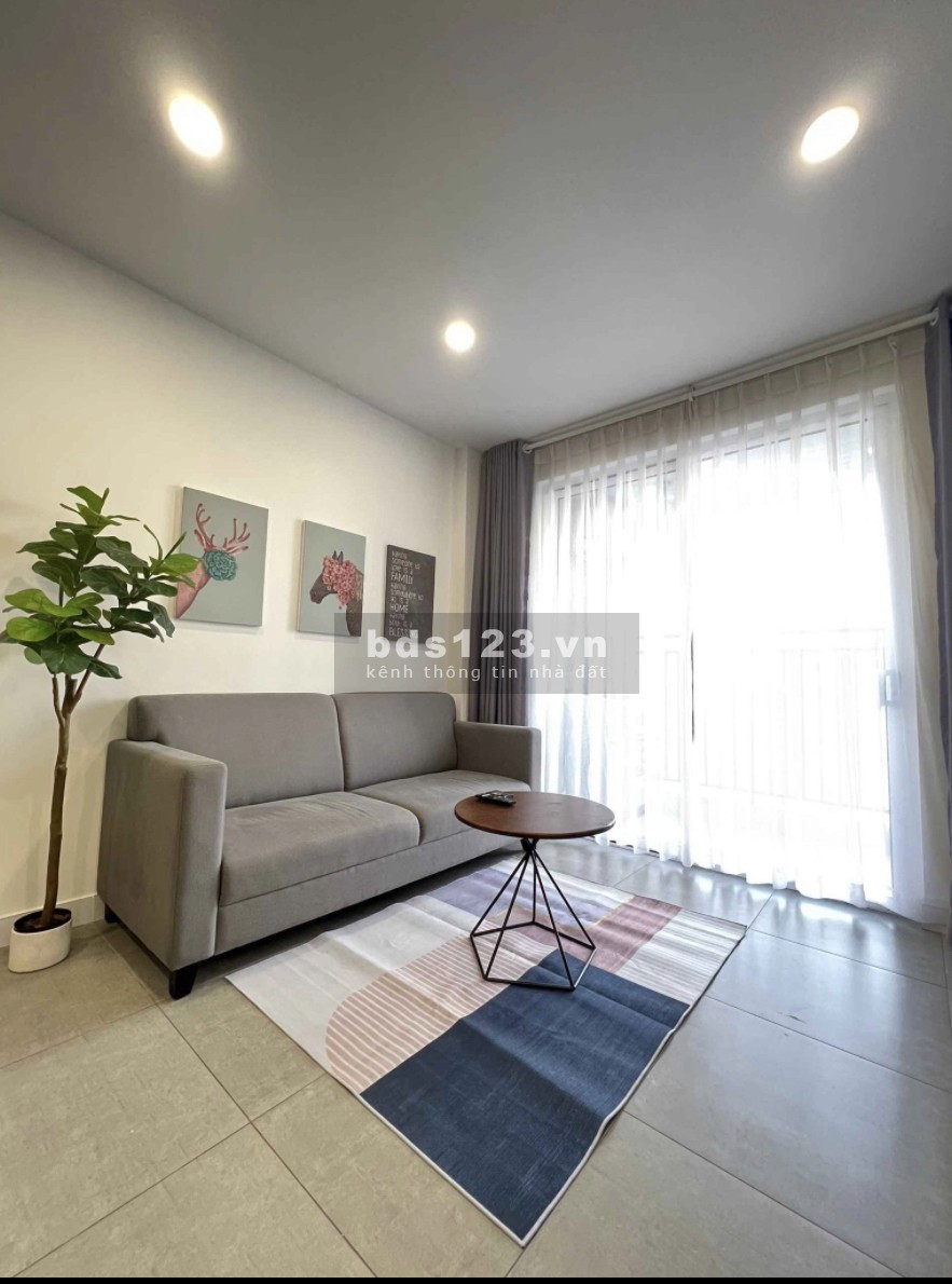 Gia đình cô Ba bán gấp căn Sunrise City 76m2, có sổ sang tên liền