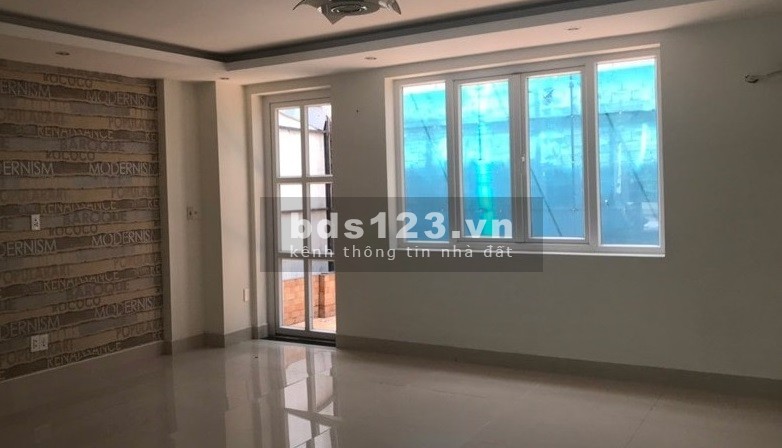 Cho thuê tầng trệt có 2 phòng bên trong chỉ 24tr/tháng, khu Hưng Gia sát đường bùi bằng đoàn, quận 7