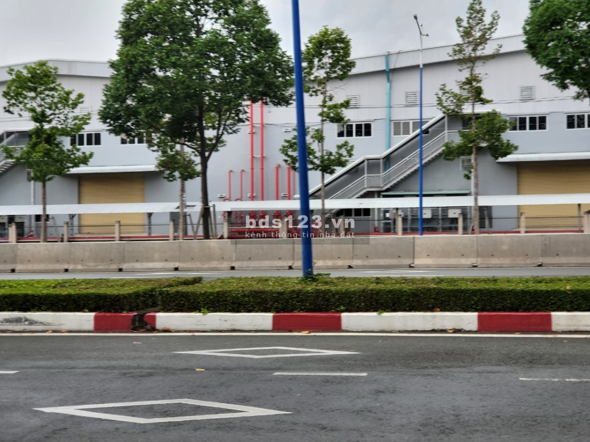 Cần cho thuê xưởng trong KCN Visip 2 , Visip 2A từ 1000 m2 , 1.500m2 , 4.500m2 ,10.000m2 , 3ha