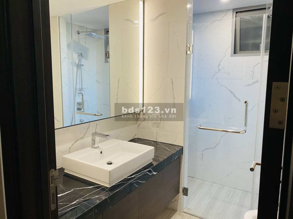 Cho thuê căn hộ cao cấp 2PN Empire City 93m2 Full NT 30 triệu