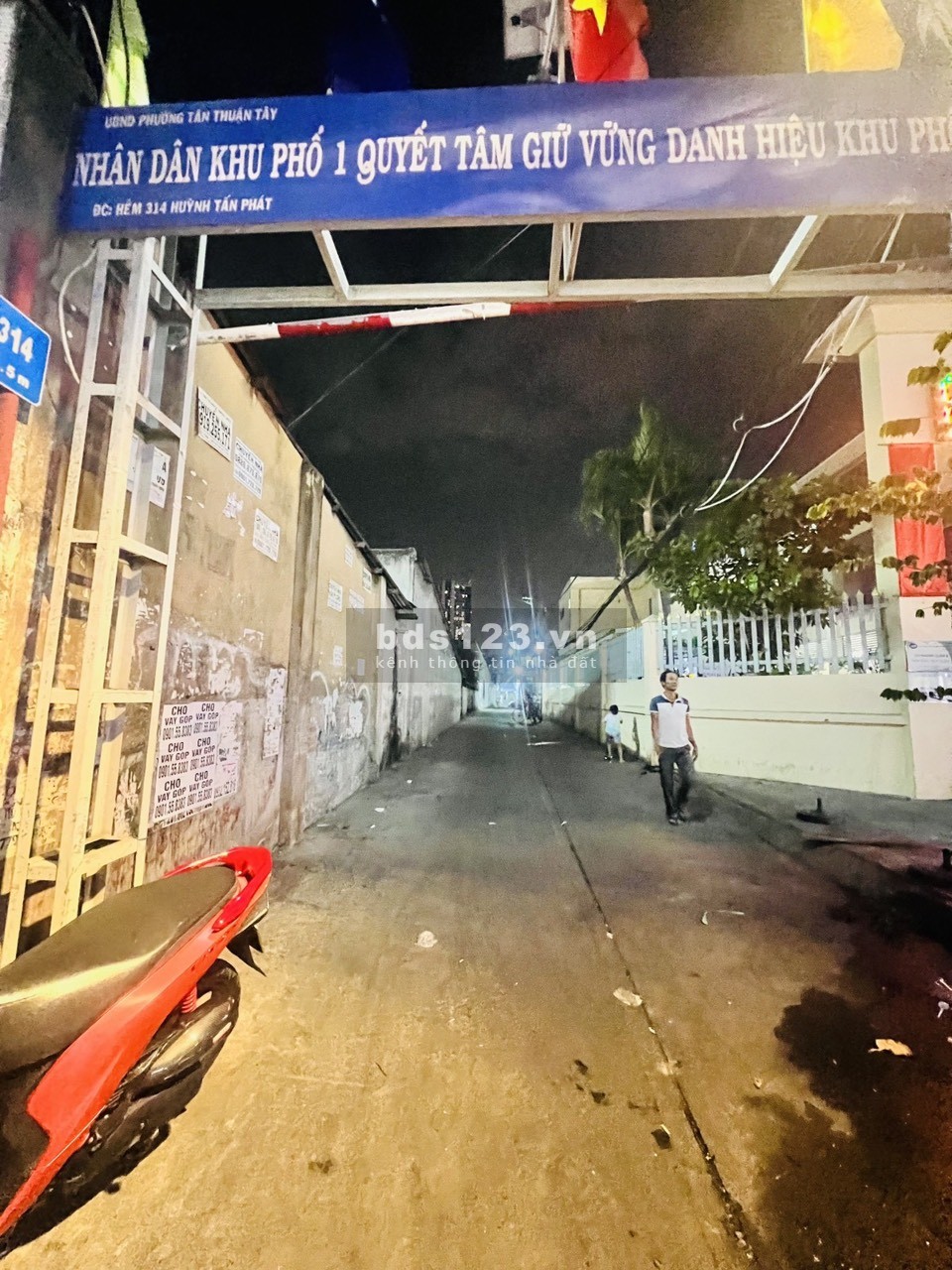 Chủ nhà cần bán nhà gấp Huỳnh Tấn Phát, Quận 7, chỉ 4 tỷ nhà mới vào ở luôn, dt 55m2, 2pn