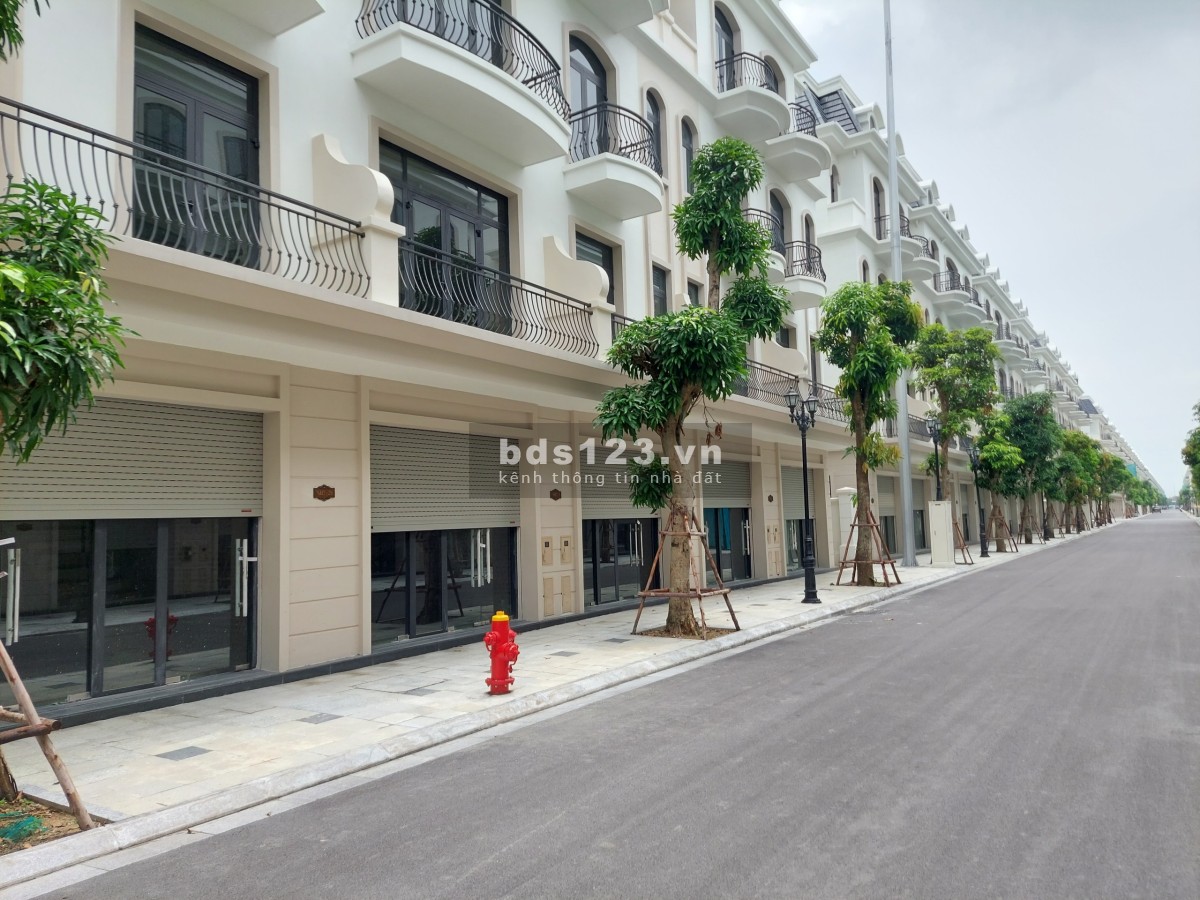 Bán cắt lỗ căn Liền Kề SB7 Vin Ocean Park 2, giá 5 tỷ 900tr, gần TTTM