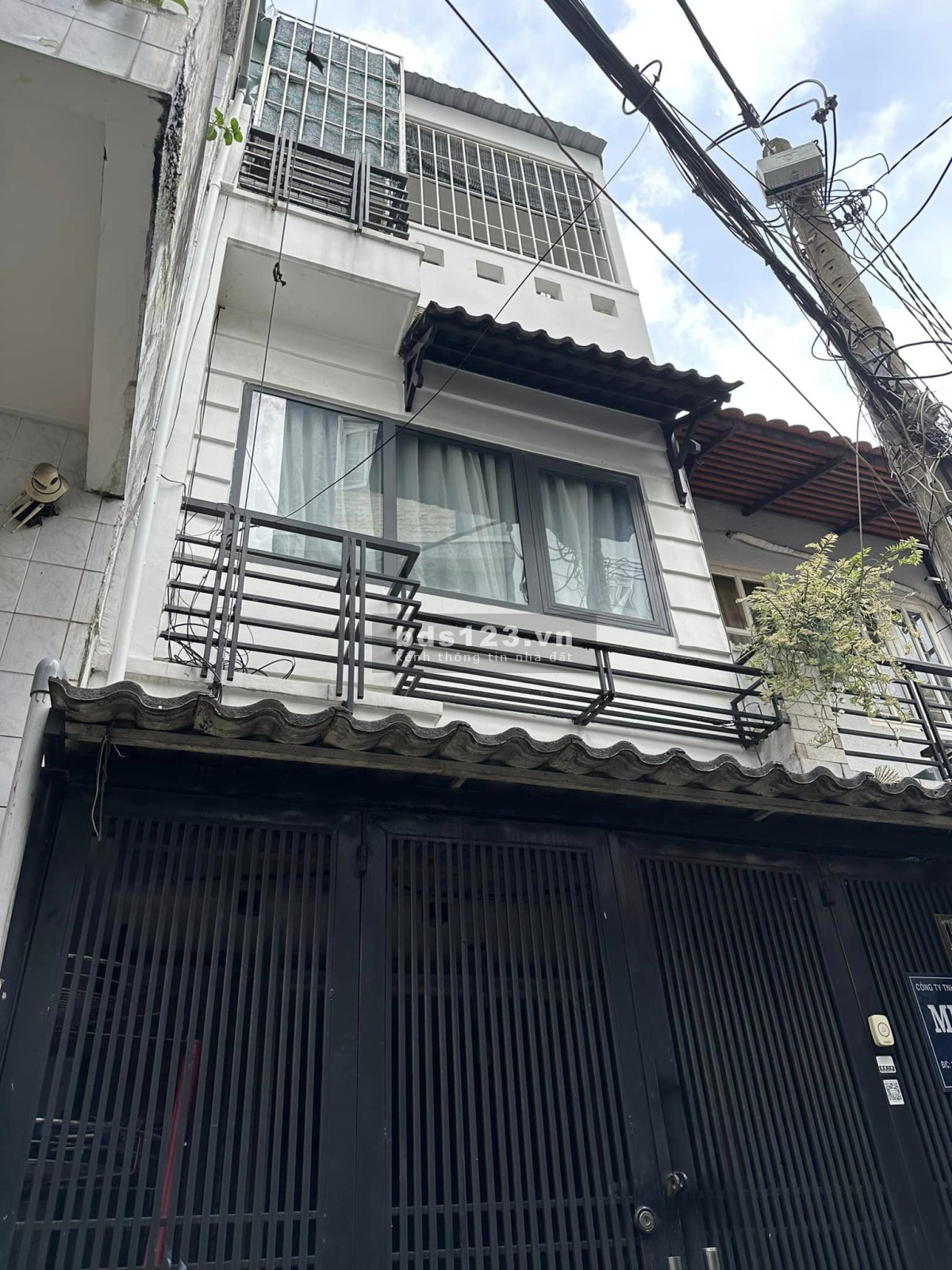 Bán nhà Bùi Thị Xuân Tân Bình giá rẻ 37m, 3 tầng, 3 pn chỉ 6xx tỷ