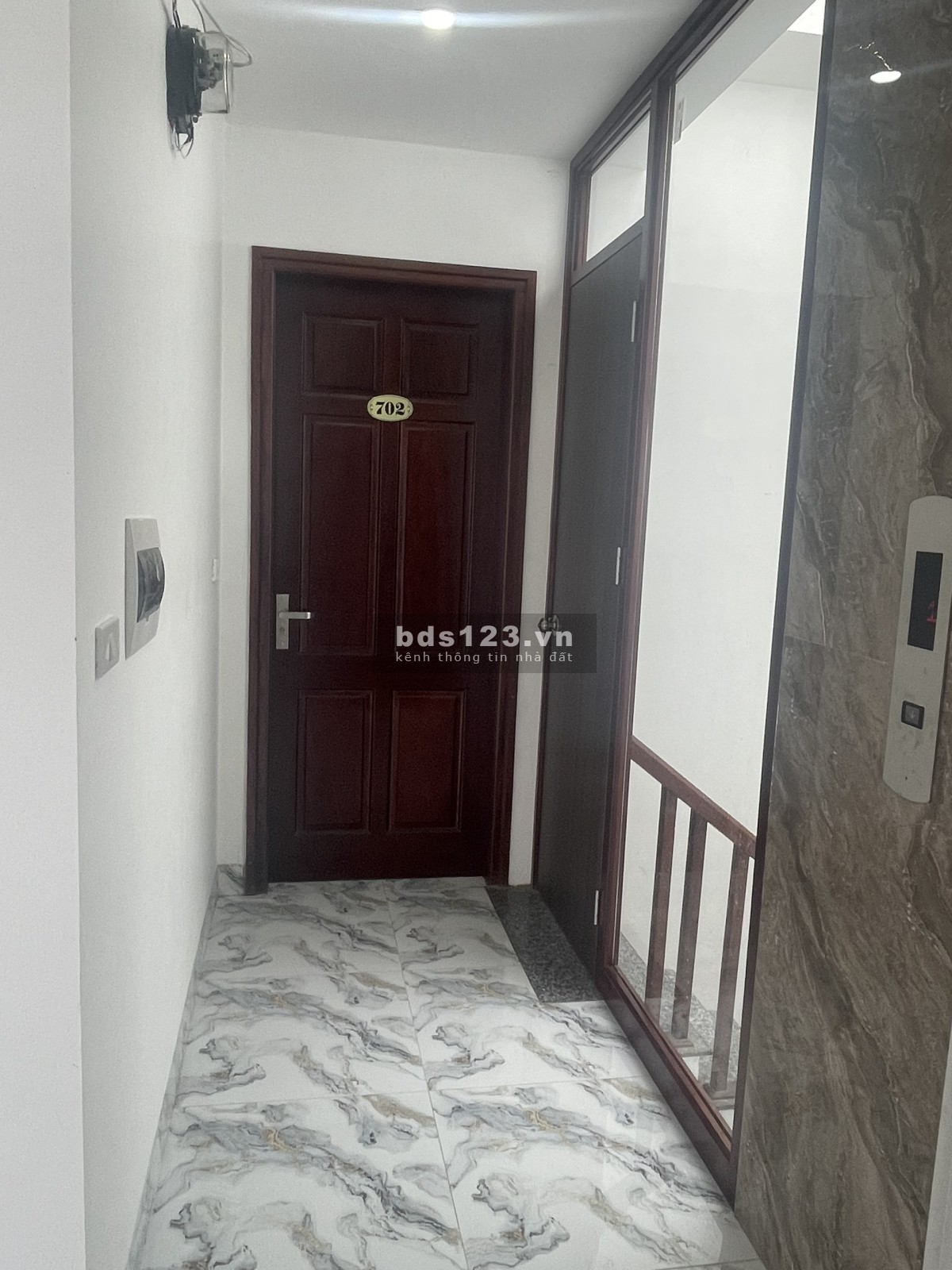 Bán gấp tòa chung cư mini gần trường ĐH Tài Nguyên, 70m2x7T thang máy, thu nhập 60tr/tháng