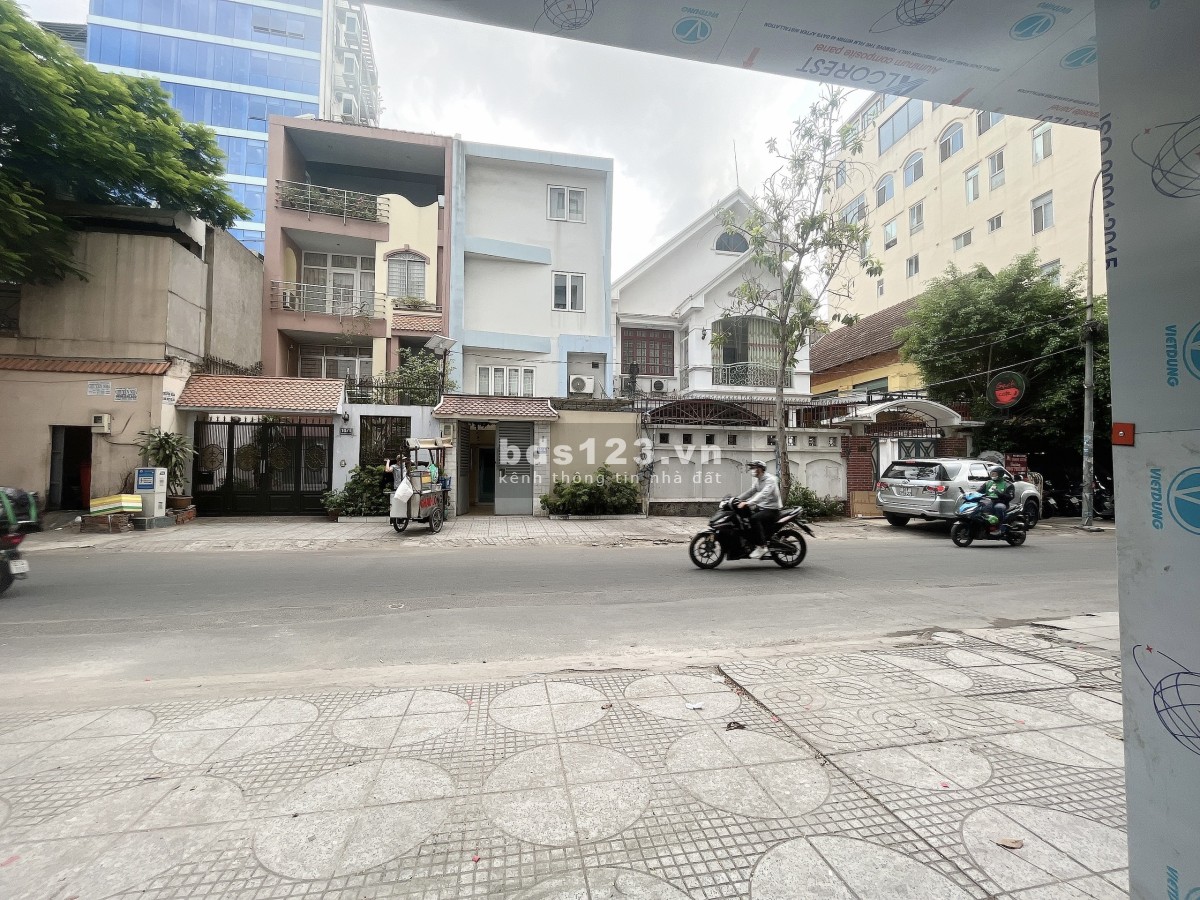 Cho thuê mặt bằng KD, diện tích 70m², gần khu sân bay Phan Đình Giót, Tân Bình giá 28 triệu/tháng
