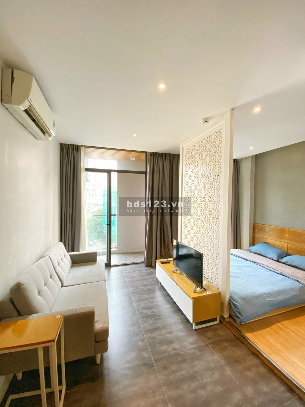 Chính chủ cần cho thuê căn hộ 30m2 đường lớn nội bộ an ninh, có ban công trung tâm Quận 1, Quận 3