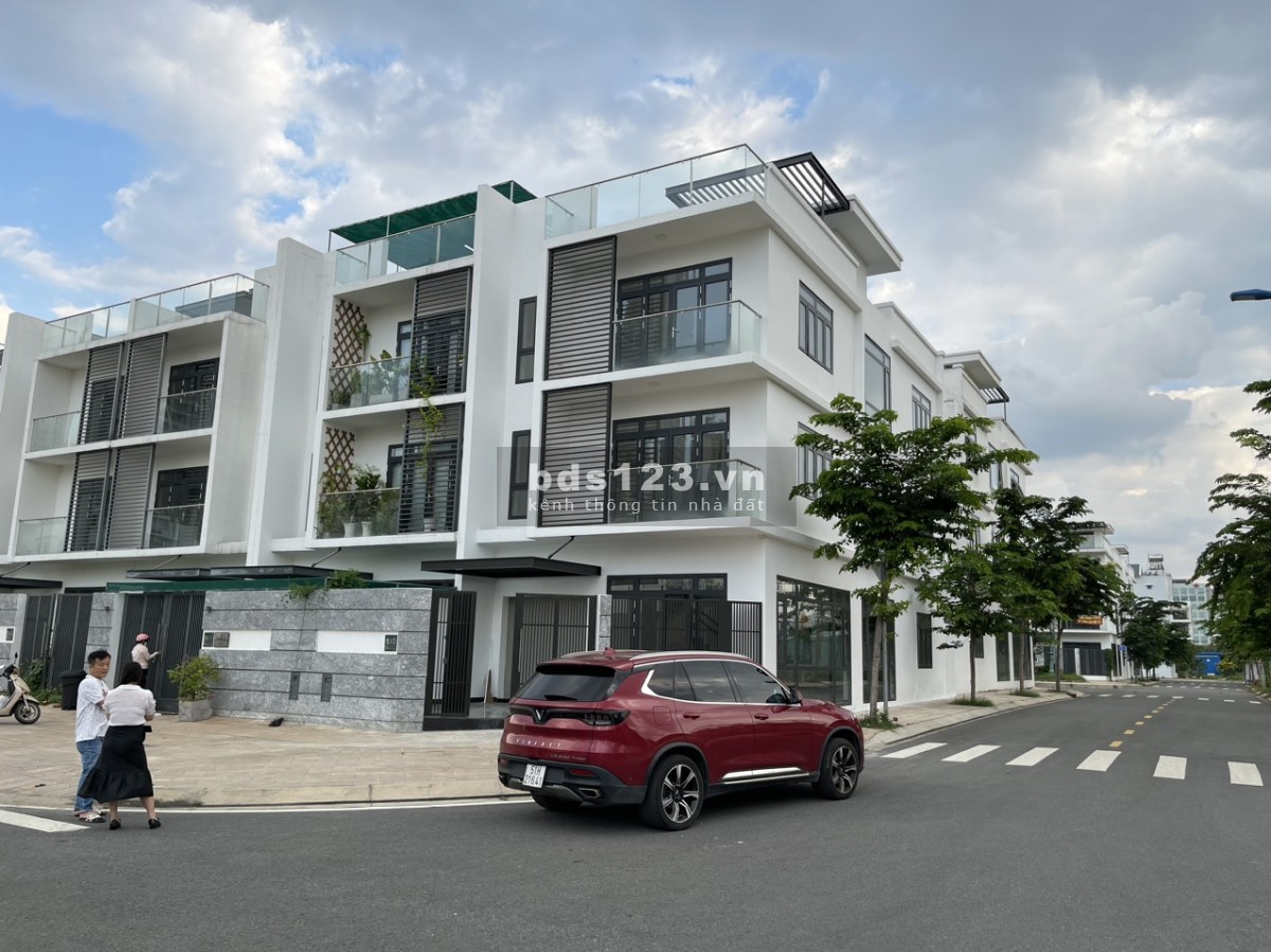 Cho thuê căn Biệt Thự ngã tư cổng vào An Phú City vị trí thuận lợi kinh doanh giá tốt