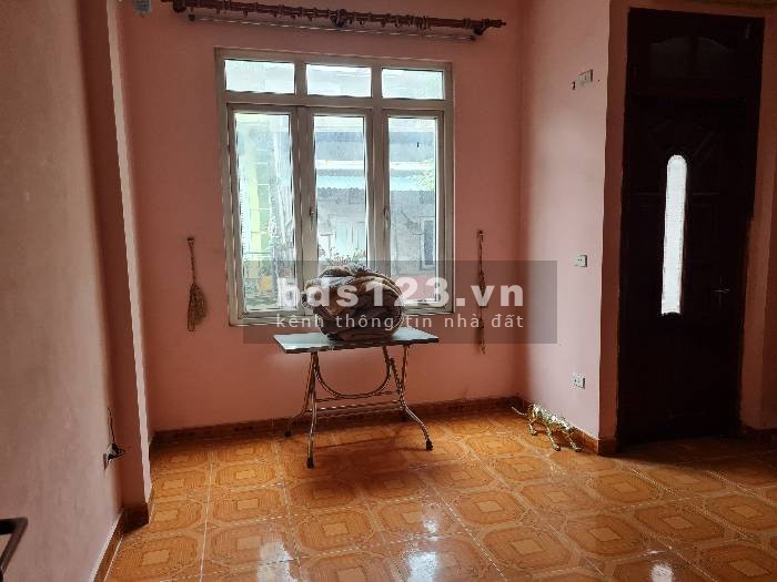 Bán nhà Nguyễn Văn Cừ, ngõ 154 Ngọc Lâm, 5 tầng dt 42.1m2 mặt tiền 4.2m, giá thương lượng