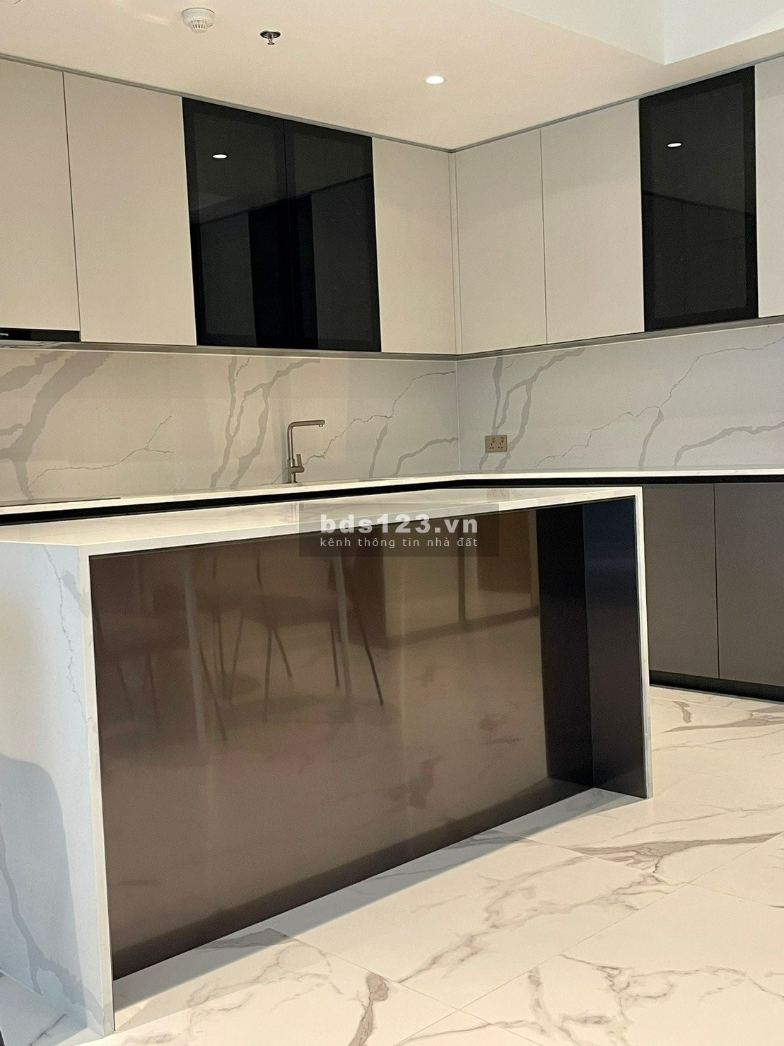 Cho thuê nhanh căn hộ CC Metropole Thủ Thiêm – Crest 2PN Full 35 triệu
