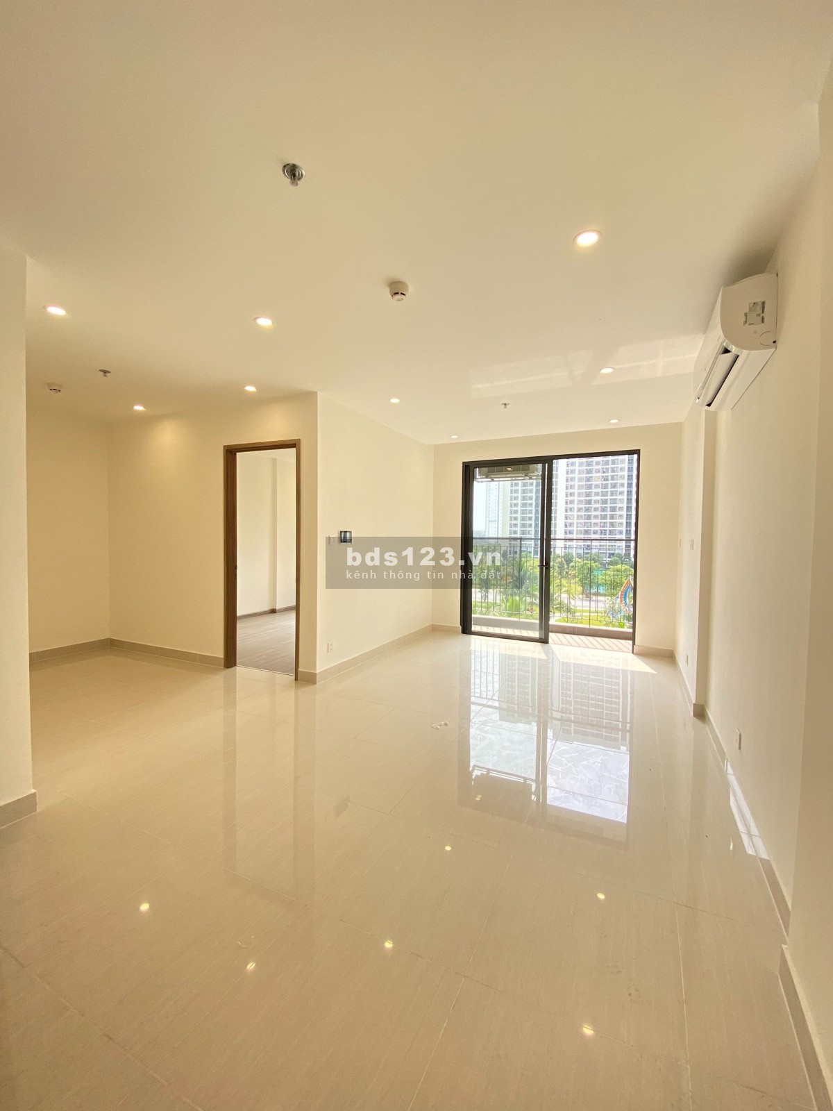 Bán căn hộ 1pn + tại Vinhomes Grand Park Quận 9 giá ưu đãi