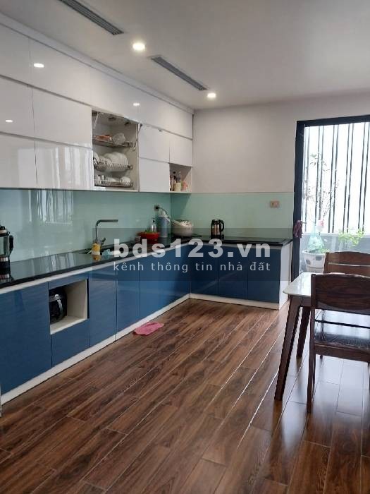 Bán nhà Cổ Linh Long Biên, khu liền kề Minh Tâm, DT: 93m2, 5 tầng, mặt tiền 4,5m 16.5 tỷ