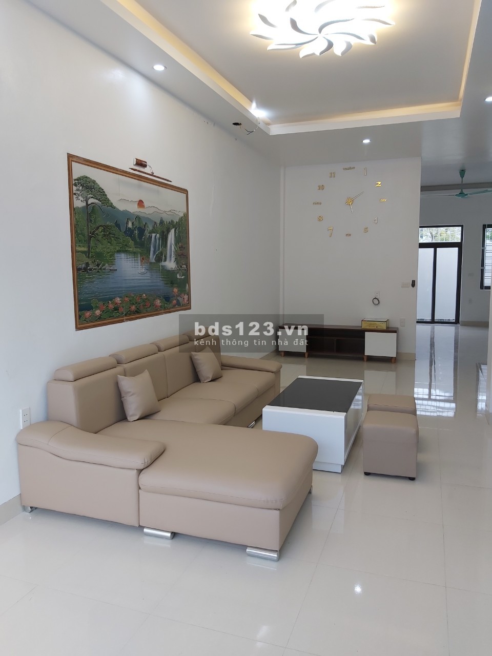 Cho thuê nhà ĐẸP tại Nam Đầm Vạc, Khai Quang, Vĩnh Yên