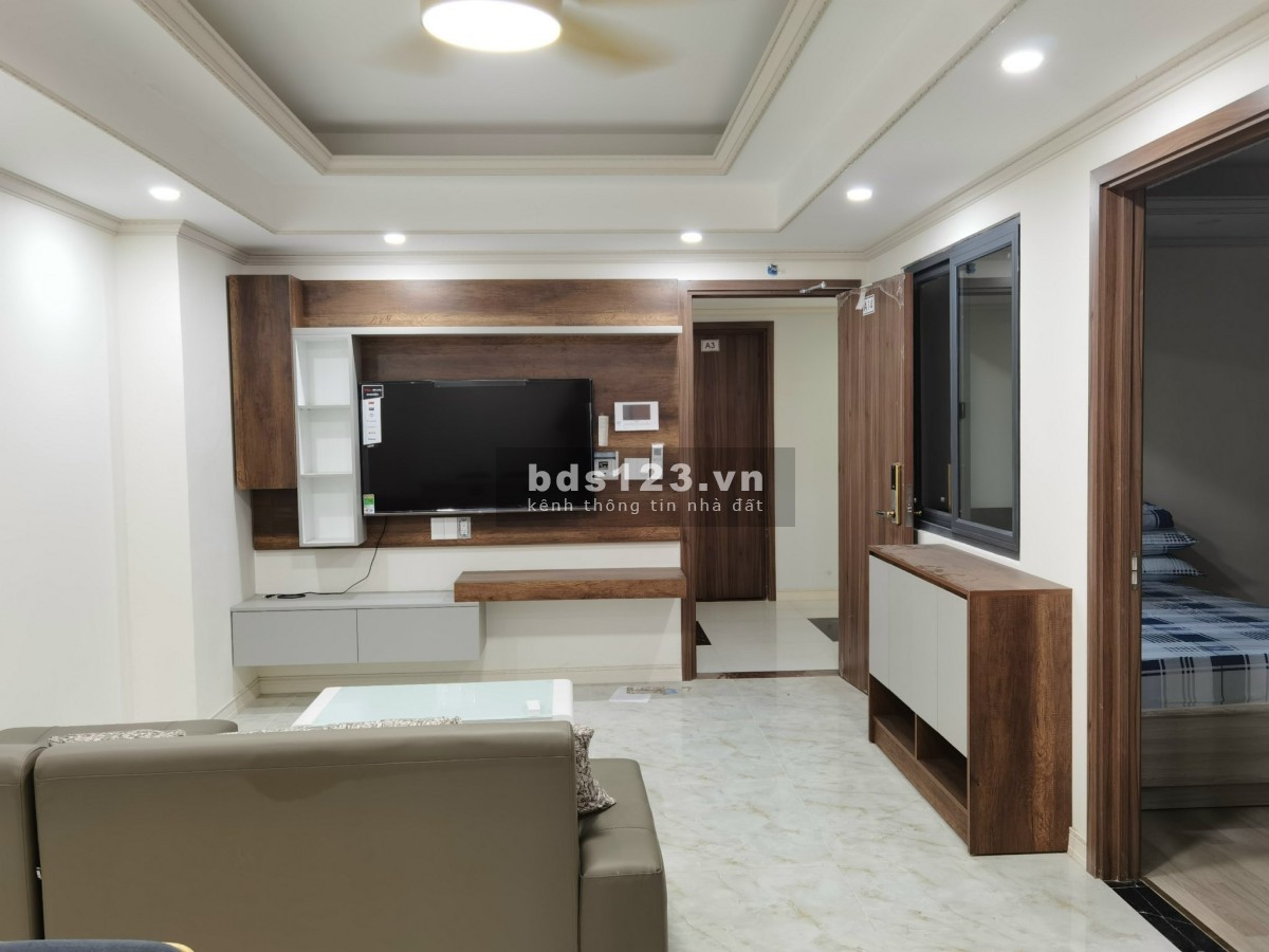 Cho thuê căn hộ 2PN,2WC,81m2, view đẹp, tầng trung. Giá : 12tr/tháng(full nt).