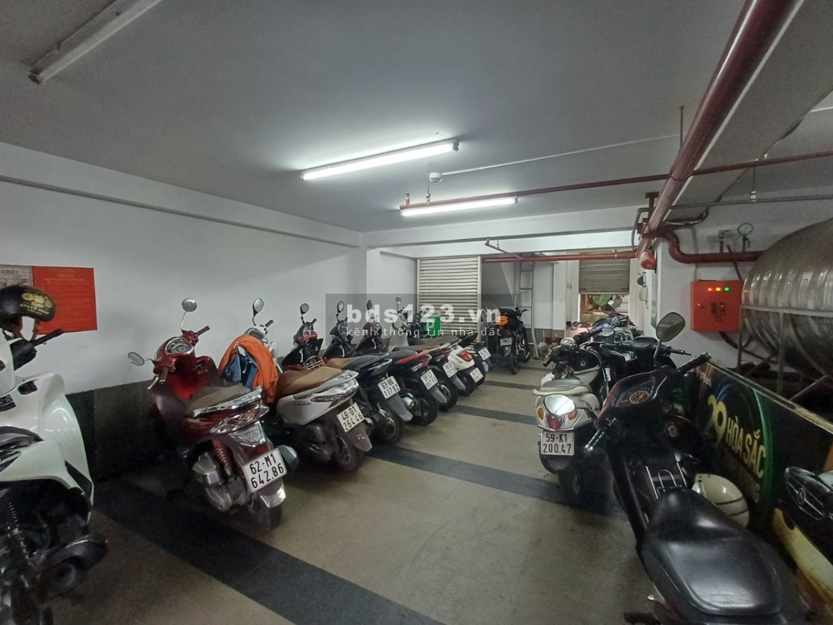 Cho thuê tòa nhà VIP MT đường Khánh Hội Quận 4, TPHCM giá tốt chính chủ