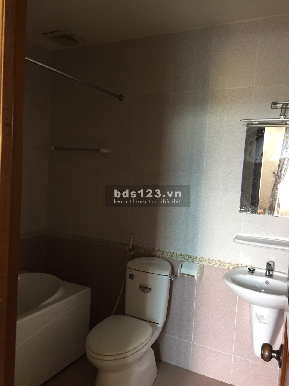 Cần cho thuê gấp Sông Đà Tower - Kỳ Đồng Quận 3, Dt : 85 m2, 2PN, 2WC, Giá : 13.5 tr/th,