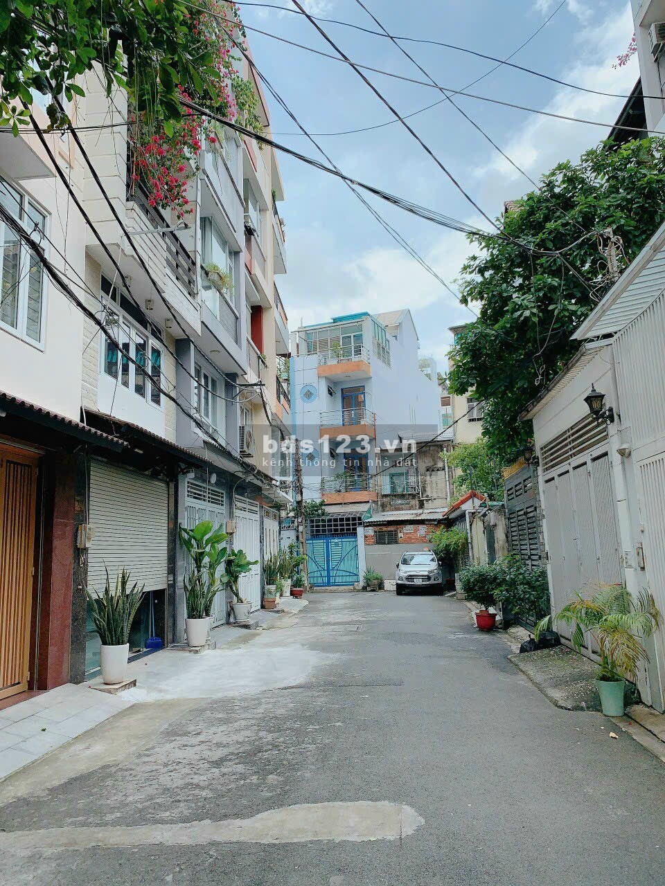 Bán nhà riêng Phạm Văn Hai, DT 55m², HXH, ngang 4m, Tân Bình, giá chỉ 6 tỷ