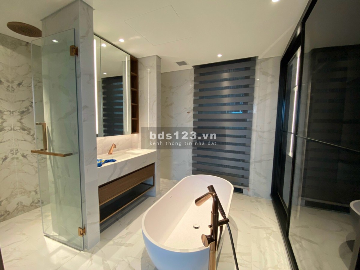 Cho thuê Metropole The Crest 2PN full Nt cao cấp từ CĐT giá 2000$