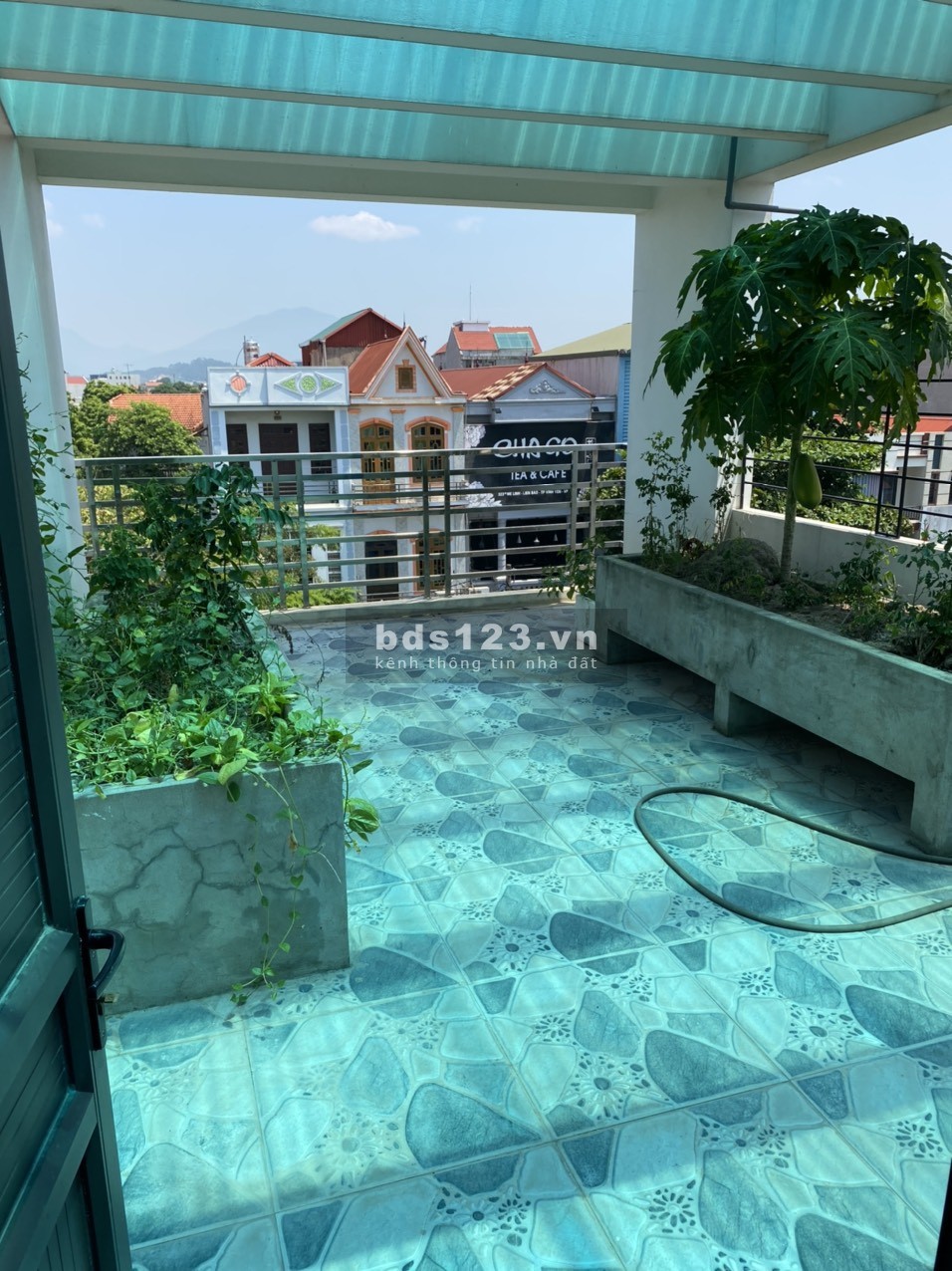 Cho thuê nhà mặt tiền gồm 4 tầng tại Mê Linh, Liên Bảo, Vĩnh Yên - Giá chỉ 20 triệu/tháng