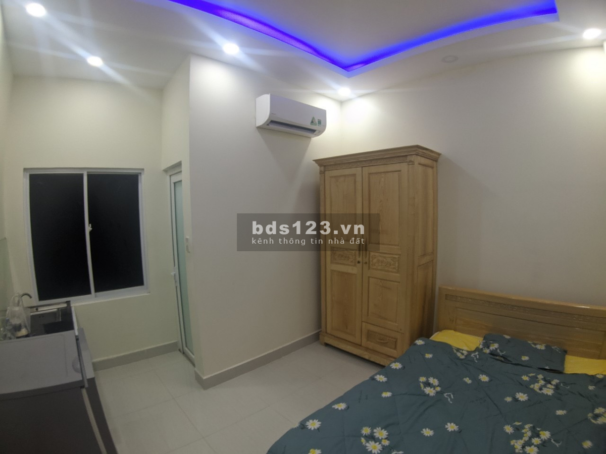 Cho thuê căn hộ dịch vụ mới gần cầu Thủ Thiêm, Quận 1, giá 4,5 triệu/tháng
