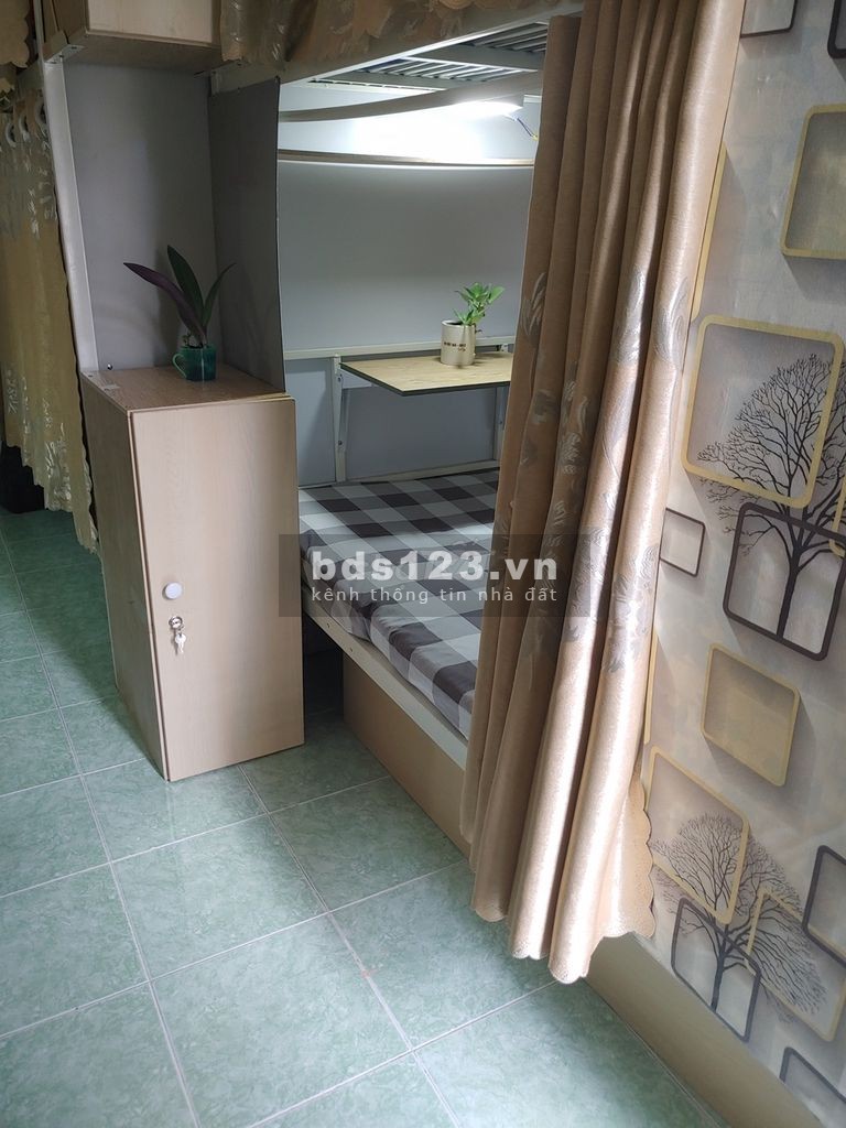 Cho thuê ký túc xá hẻm xe hơi, đủ tiện nghi, ngay Hàng Xanh, giá 1,4 triệu/tháng