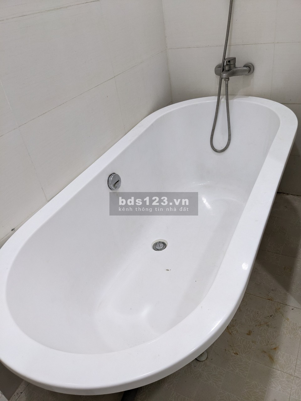 Cho thuê căn hộ dịch vụ mới gần cầu Thủ Thiêm, Quận 1, giá 4,5 triệu/tháng